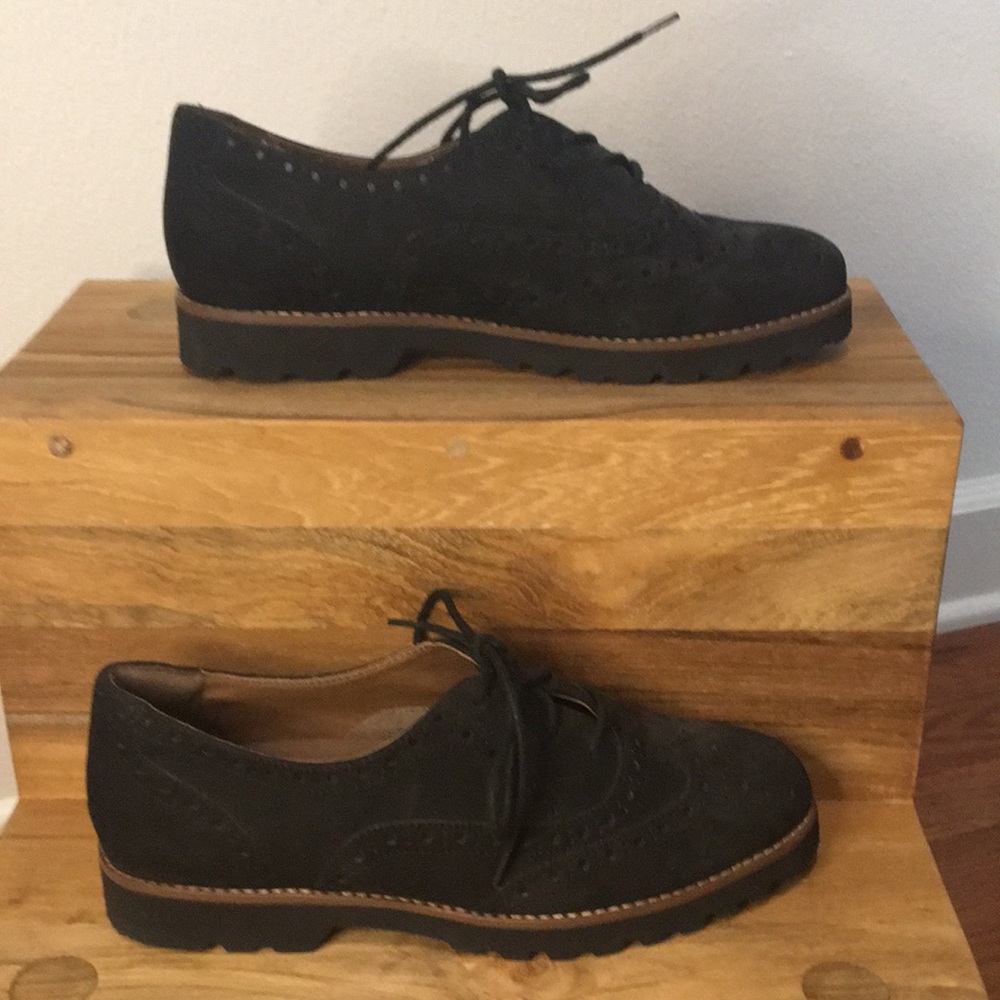 Lug sole lace up oxfords black suede size 9.